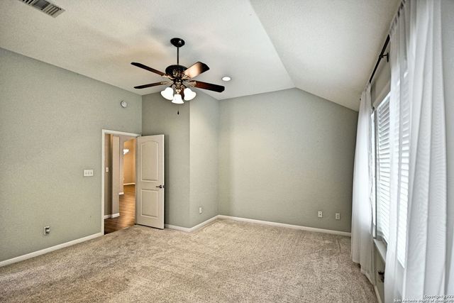 1257 NICKEL CRK, New Braunfels, TX 78130