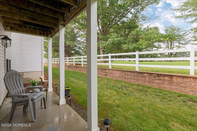 9 Evergreen Court, Freehold, NJ 07728