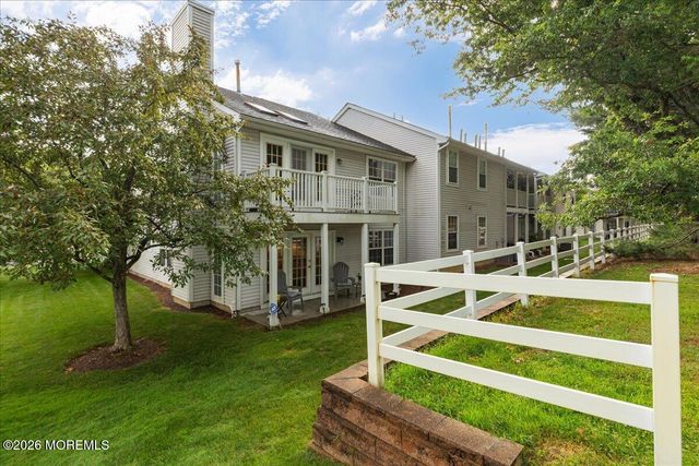 9 Evergreen Court, Freehold, NJ 07728
