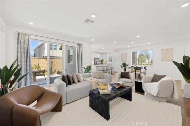 201 Longspur, Irvine, CA 92618