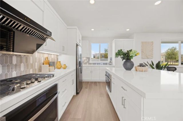 201 Longspur, Irvine, CA 92618