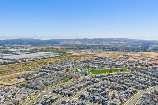 201 Longspur, Irvine, CA 92618