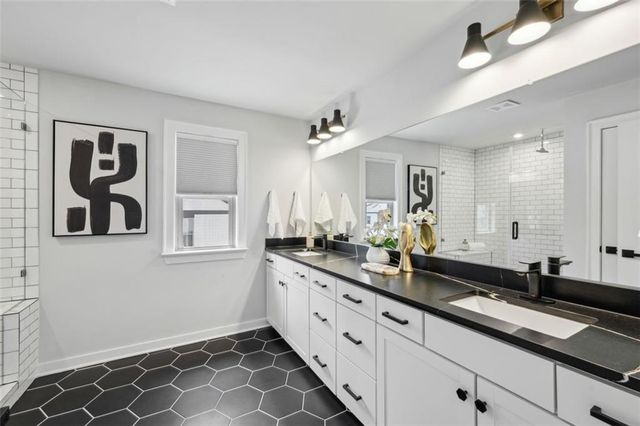 2090 Emmet Park Lane, Decatur, GA 30033