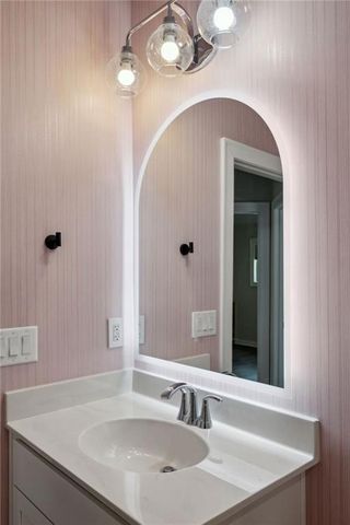 2090 Emmet Park Lane, Decatur, GA 30033