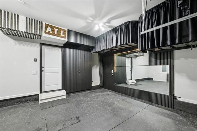 2090 Emmet Park Lane, Decatur, GA 30033