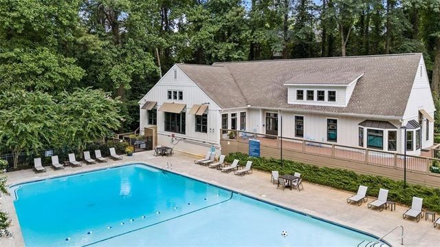 2090 Emmet Park Lane, Decatur, GA 30033