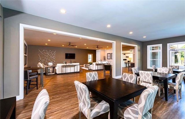 2090 Emmet Park Lane, Decatur, GA 30033