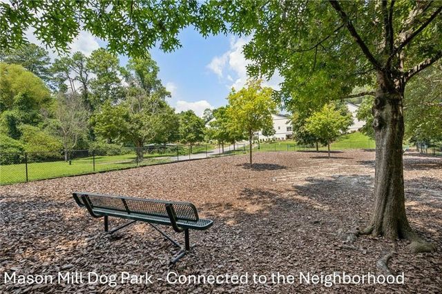 2090 Emmet Park Lane, Decatur, GA 30033