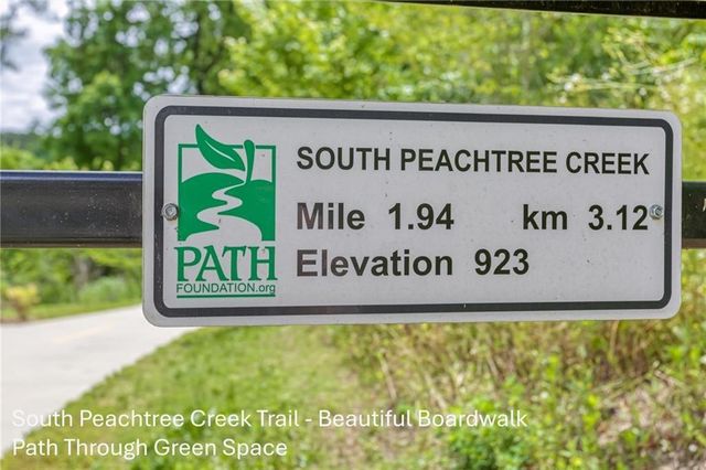 2090 Emmet Park Lane, Decatur, GA 30033