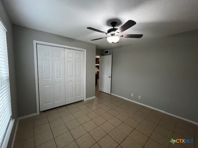 905 Simpson Road B, Victoria, TX 77904