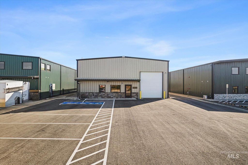 3294 N Black Butte Ct., Nampa, ID 83687