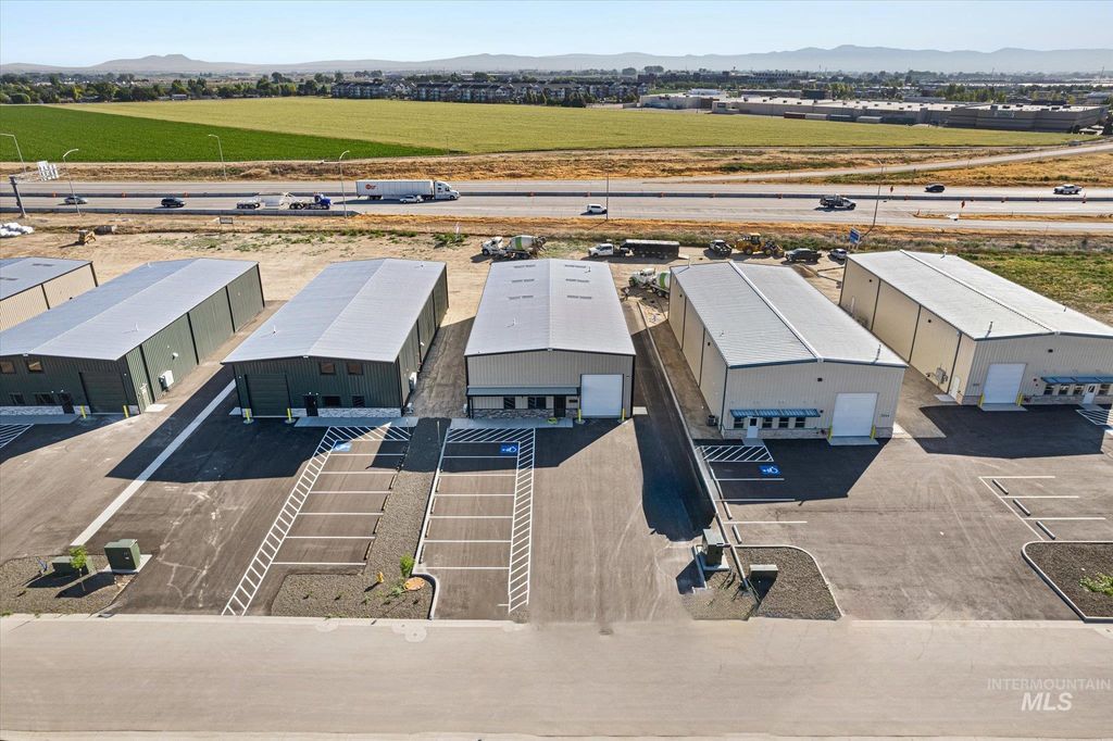 3294 N Black Butte Ct., Nampa, ID 83687 photo 3