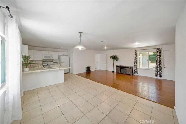 42921 Alep, Lancaster, CA 93536