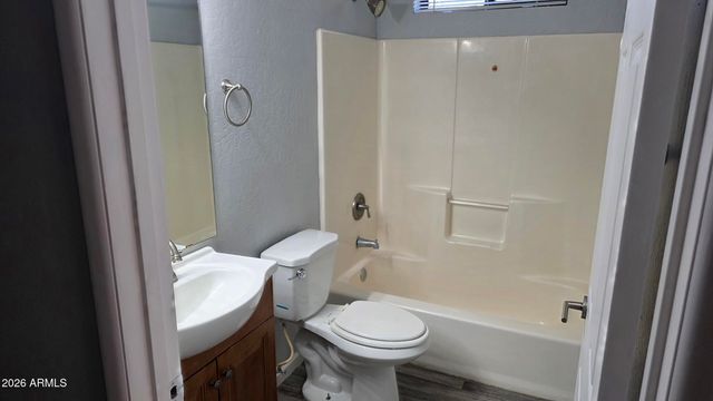 1287 N ALMA SCHOOL Road 282, Chandler, AZ 85224