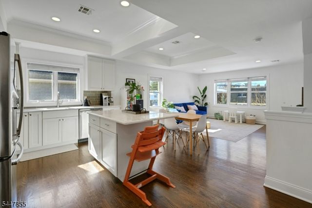 270 Main St D, Millburn Twp., NJ 07041