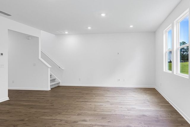 219 Groveton Court, Euharlee, GA 30145