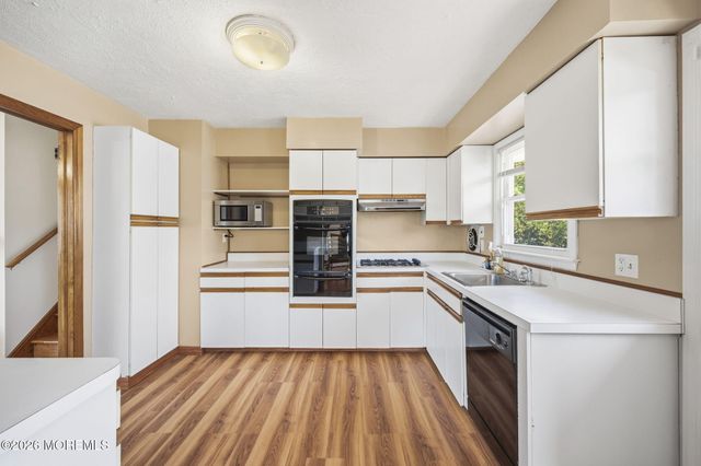 1716 Melrose Avenue, Lake Como, NJ 07719