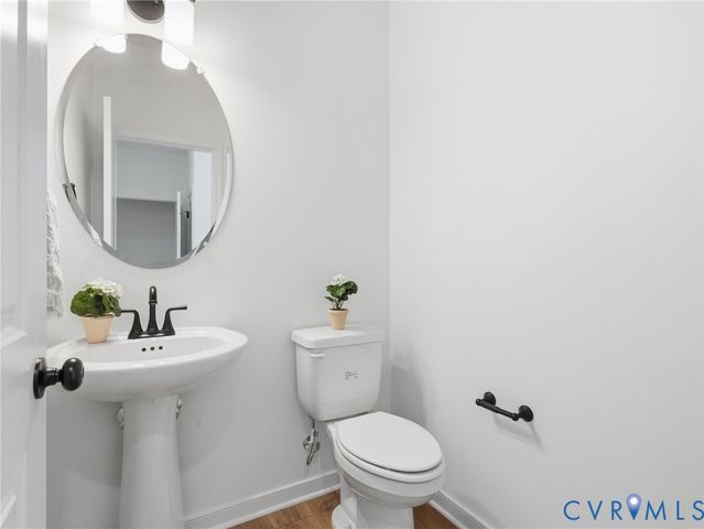 2586 Maidens Rd, Powhatan, VA 23139
