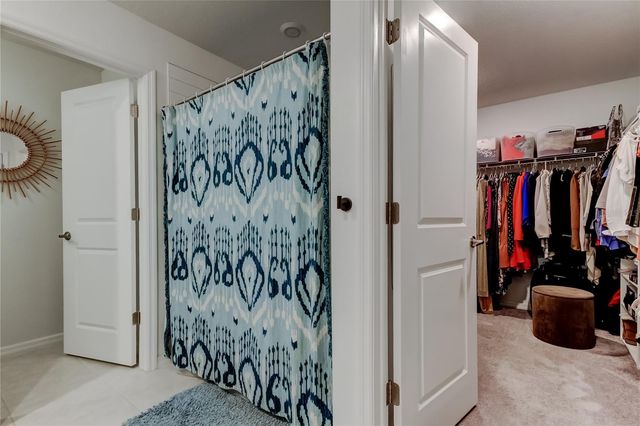 6469 BAR S BAR TRAIL, Zephyrhills, FL 33541