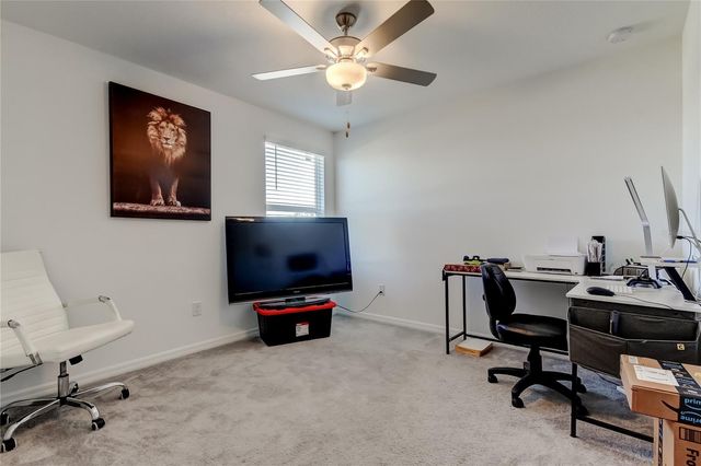 6469 BAR S BAR TRAIL, Zephyrhills, FL 33541