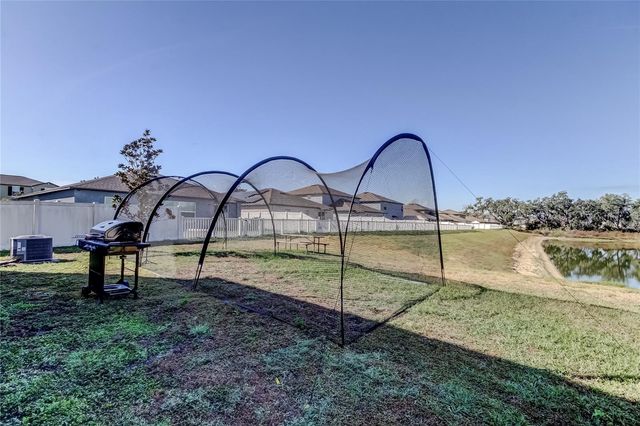 6469 BAR S BAR TRAIL, Zephyrhills, FL 33541