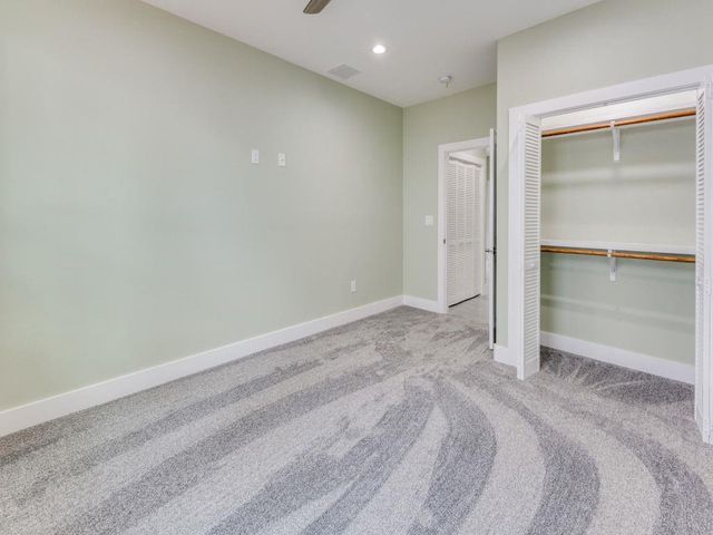 120 Plumeria DR, Dale, TX 78616