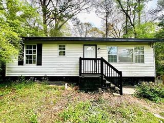 511 Emily Place NW, Atlanta, GA 30318