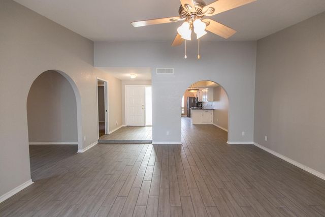 2908 E Avenida Olivos, Phoenix, AZ 85016