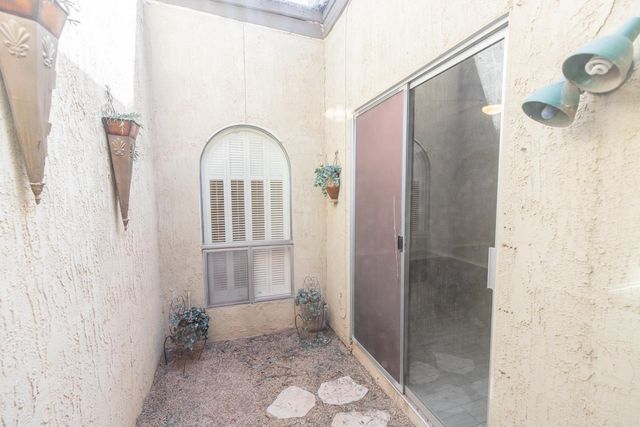 2908 E Avenida Olivos, Phoenix, AZ 85016