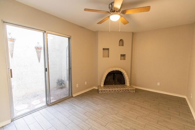 2908 E Avenida Olivos, Phoenix, AZ 85016