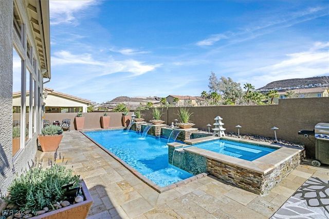 368 Via Sonador, Henderson, NV 89012