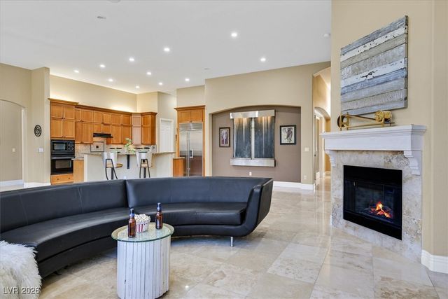 368 Via Sonador, Henderson, NV 89012