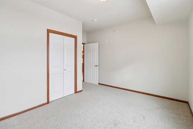 600 E Hillcrest Avenue 201, Indianola, IA 50125