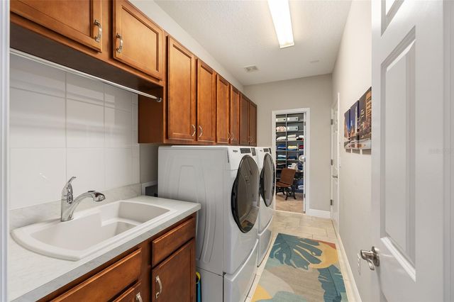 5654 NW 37TH LANE ROAD, Ocala, FL 34482