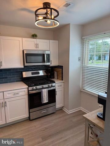 501 CASCADE CT, Sewell, NJ 08080