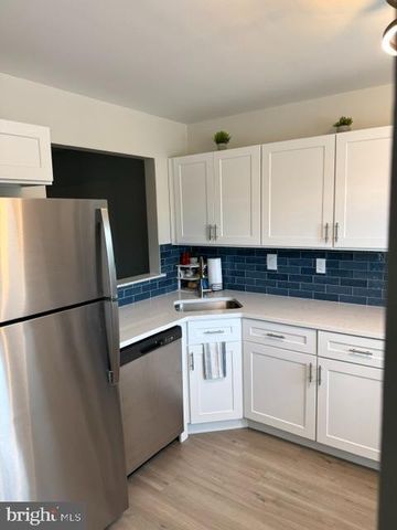 501 CASCADE CT, Sewell, NJ 08080