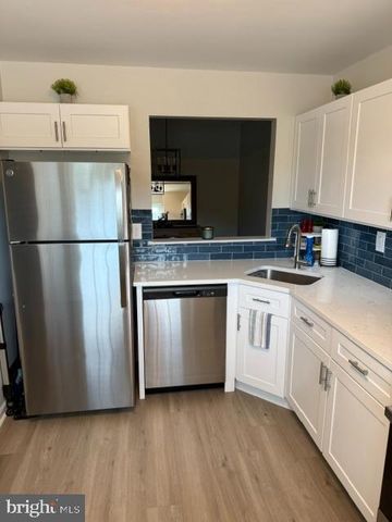 501 CASCADE CT, Sewell, NJ 08080