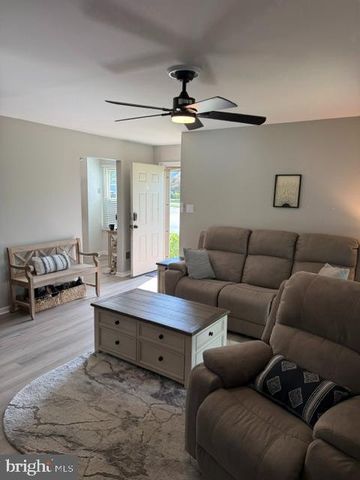 501 CASCADE CT, Sewell, NJ 08080