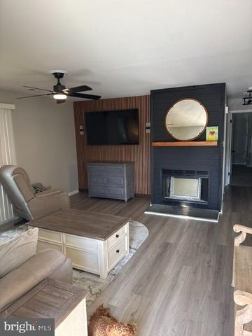 501 CASCADE CT, Sewell, NJ 08080