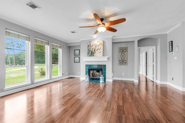 23 Alba Road, Montgomery, TX 77356