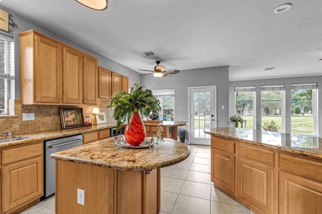 23 Alba Road, Montgomery, TX 77356