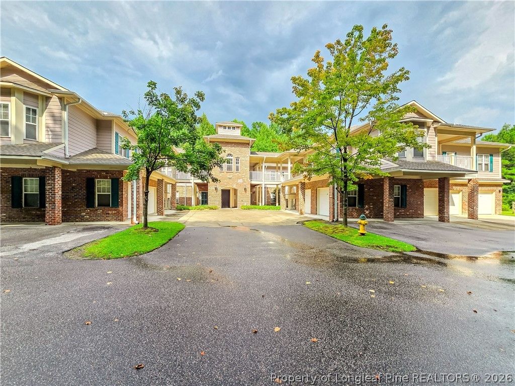 532 Lionshead Road 8, Fayetteville, NC 28311 — exterior