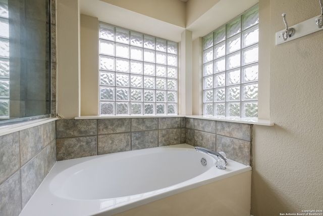 13138 Voelcker Ranch, San Antonio, TX 78231