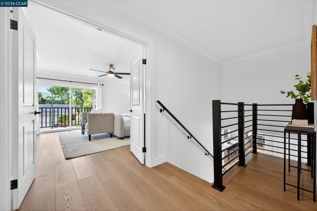 1033 Woodstock Ct, Walnut Creek, CA 94598