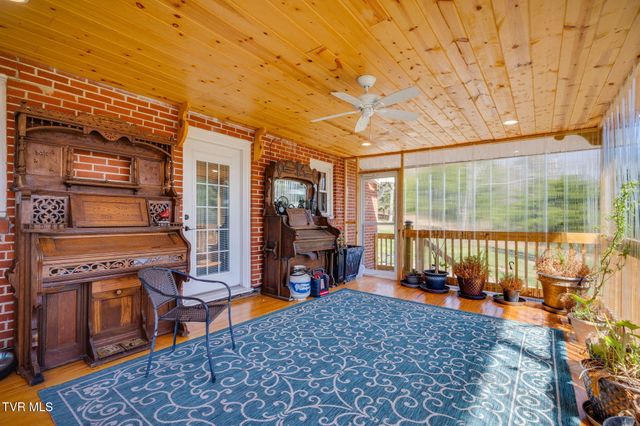 283 Highway 81 N., Jonesborough, TN 37659