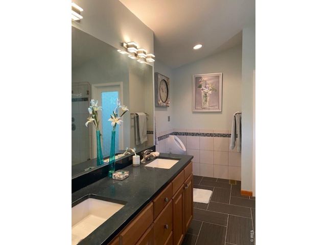 3255 20th St, Boulder, CO 80304