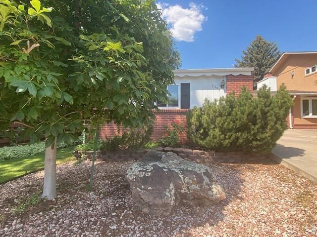 3255 20th St, Boulder, CO 80304