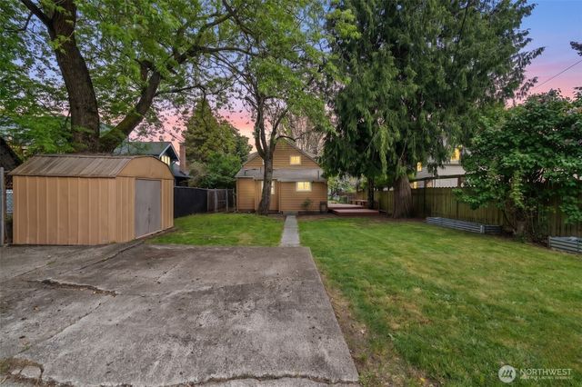 3842 S D Street, Tacoma, WA 98418