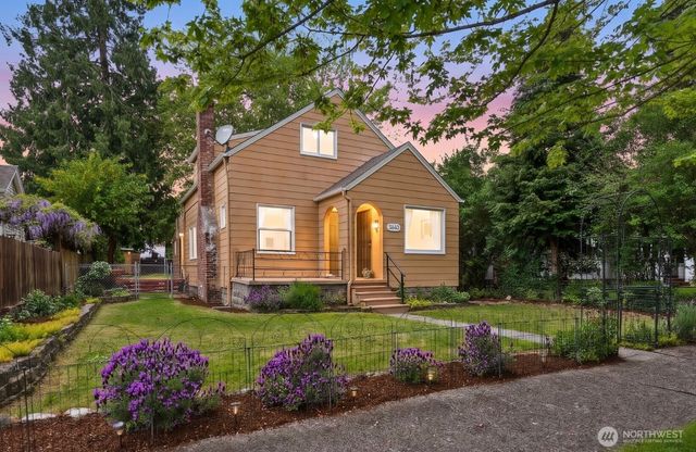 3842 S D Street, Tacoma, WA 98418