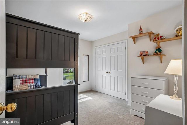 7606 RUSTLE RIDGE CT, Fairfax Station, VA 22039